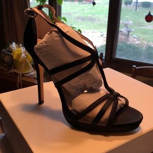 Black dress heels by Nina